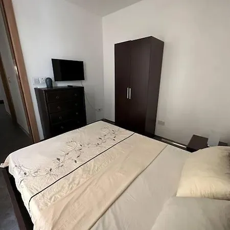 Appartamento Character Maisonette Spinola Bay San Giuliano
