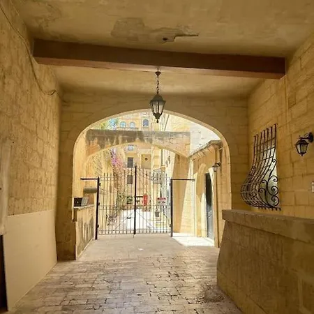 Character Maisonette Spinola Bay San Giuliano